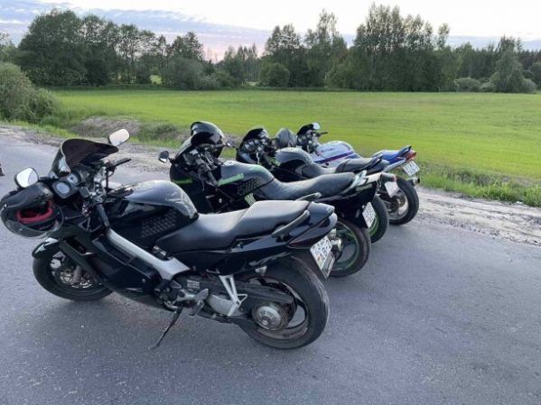 Kawasaki GPX 750R, 1987 г.