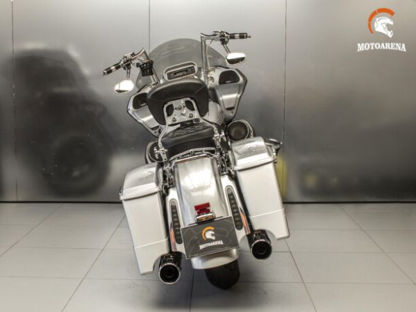 Harley-Davidson CVO Road Glide FLTRSE3, 2009 г.