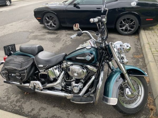 Harley-Davidson Softail FLSTS, 2002 г.