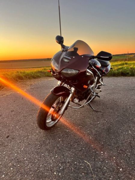 Suzuki SV 650, 1999 г.