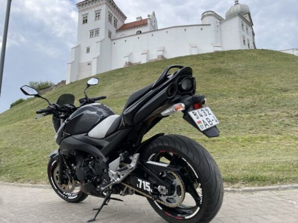 Suzuki GSR, 2008 г.