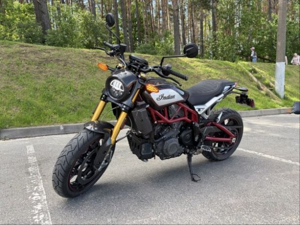 Indian FTR 1200 Carbon R, 2021 г.