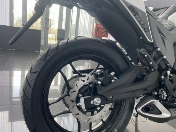 Ataki BATLLO 4T PR300 Pro, 2026 г.