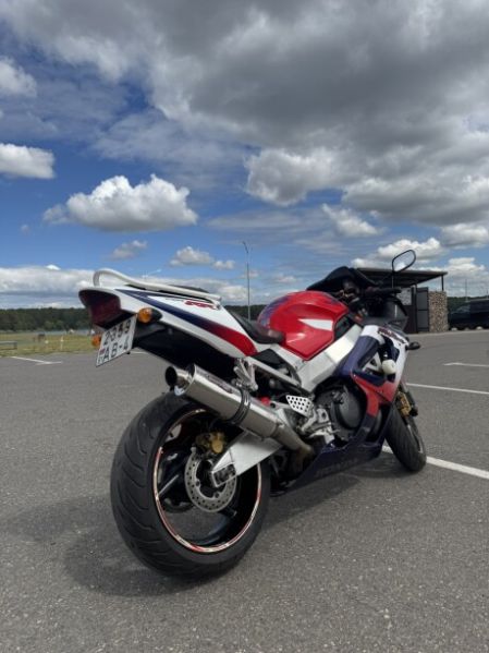 Honda CBR 929 RR FireBlade, 2000 г.