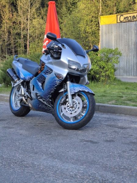 Honda VFR 800i, 2001 г.