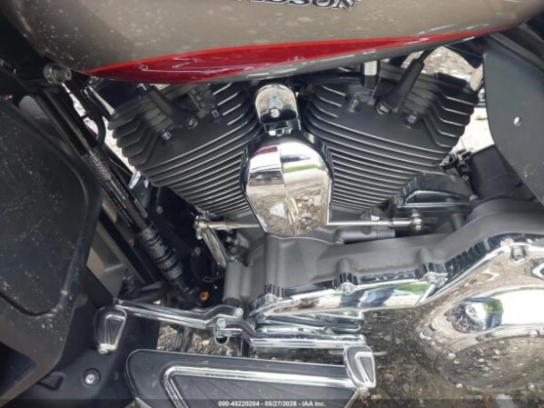 Harley-Davidson CVO FLTRUSE Road Glide, 2016 г.
