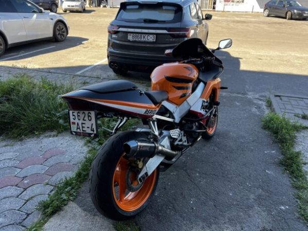 Honda CBR 929RR, 2000 г.