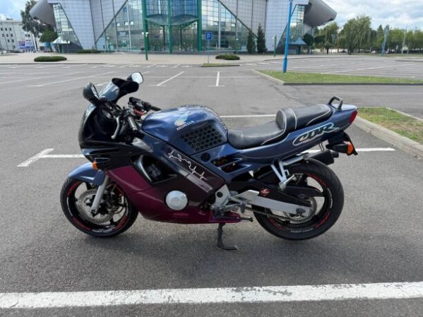 Honda CBR F2, 1994 г.