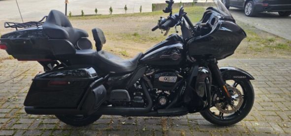 Harley-Davidson Road Glide Limited, 2023 г.