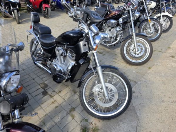 Suzuki VL800, 1999 г.