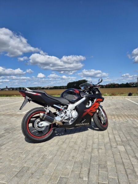 Honda CBR, 2000 г.