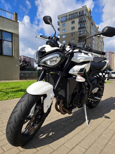 Triumph Street Triple RS 765 R, 2024 г.