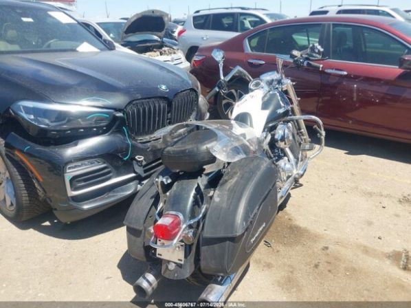 Harley-Davidson Road King FLHRSI, 2005 г.