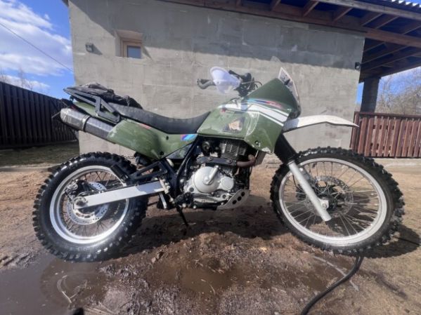 Suzuki DR RSE, 1994 г.