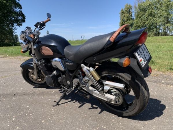 Suzuki GSX, 1998 г.