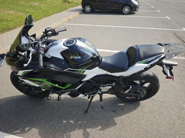  Ninja EX650