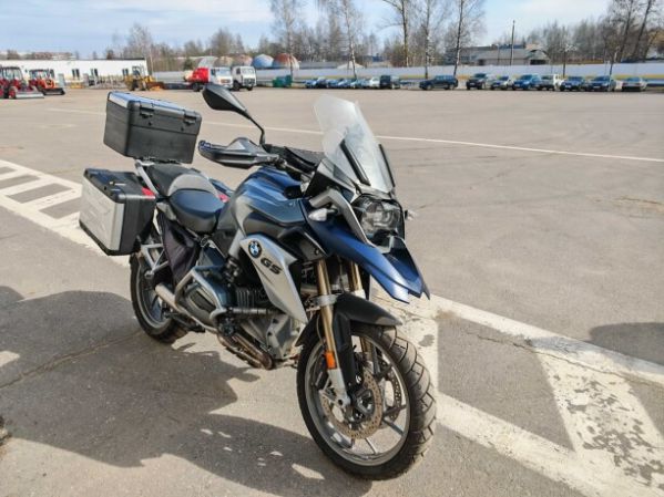 BMW R, 2015 г.