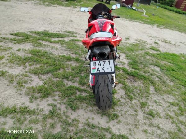 Honda CBR 1, 2005 г.