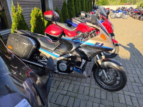 Yamaha FJ, 1991 г.