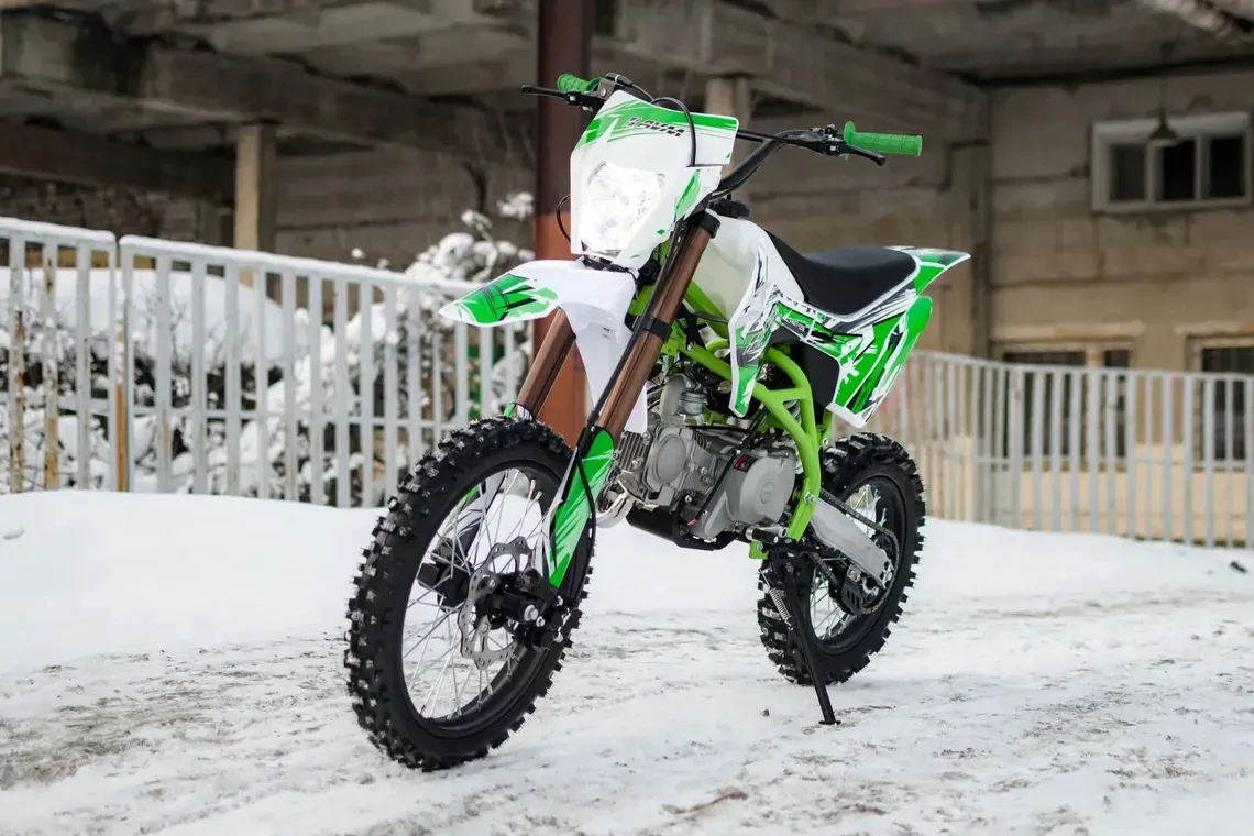 Пит-байк AVM RUTT 125E, 2026 г.