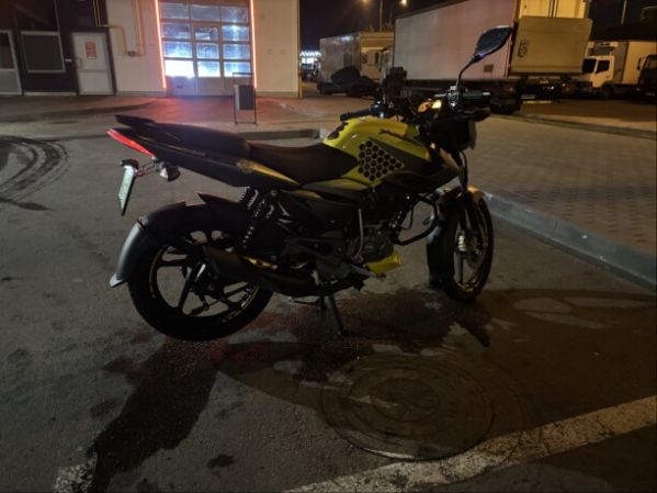 BAJAJ Pulsar LS 125 limited edition, 2024 г.