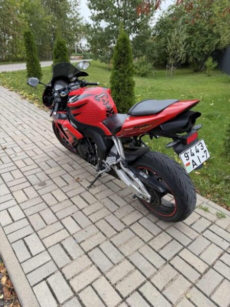 Honda CBR 1000rr, 2005 г.