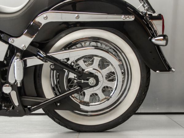 Harley-Davidson Softail Deluxe FLSTNI, 2006 г.