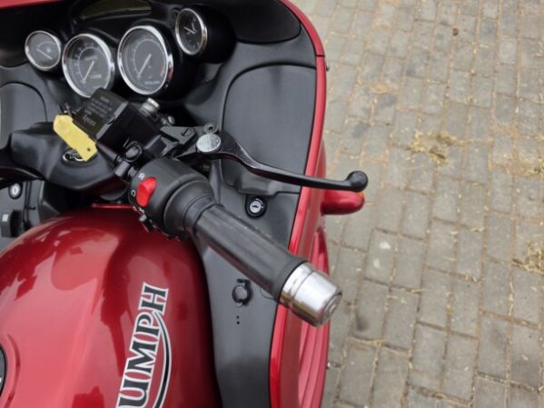 Triumph Trophy, 2002 г.