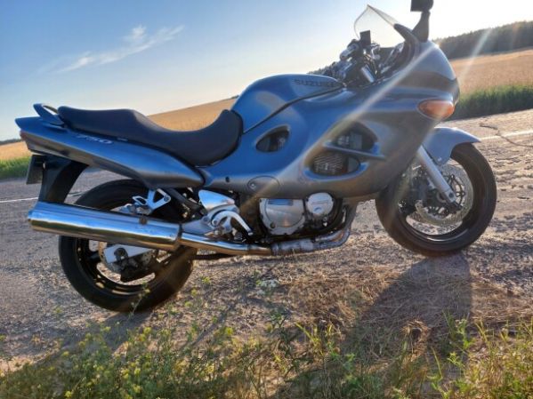 Suzuki Katana GSX750, 2003 г.