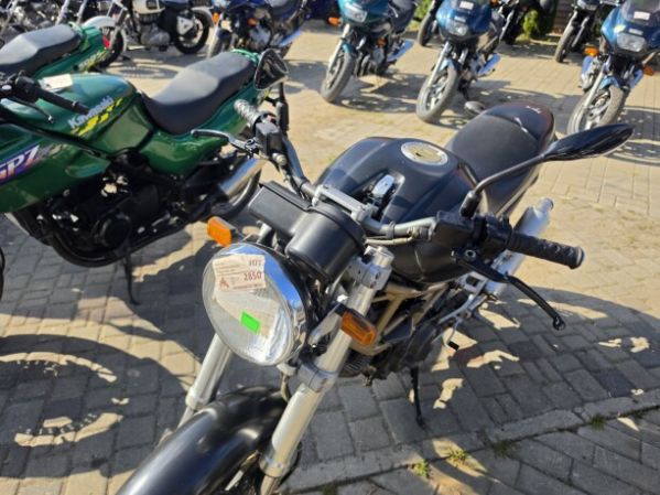 Ducati Monster, 2000 г.