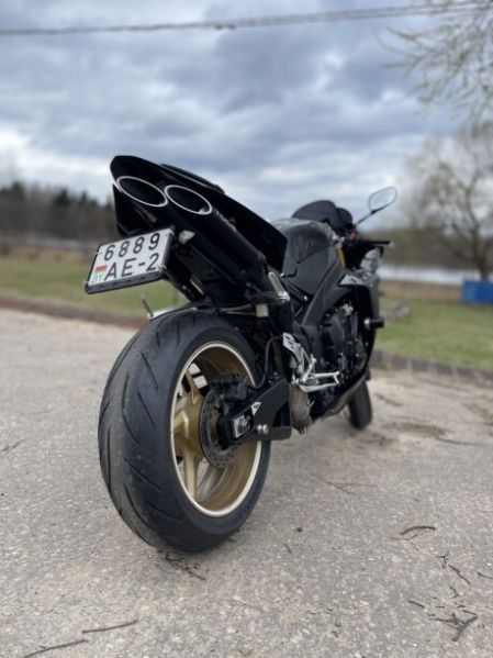 Yamaha YZF r1, 2009 г.