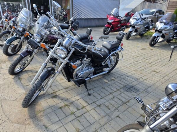 Suzuki VL800, 1999 г.