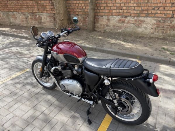 Triumph Bonneville T120, 2021 г.