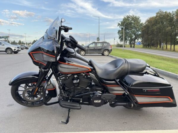 Harley-Davidson Street Glide FLHXS, 2019 г.