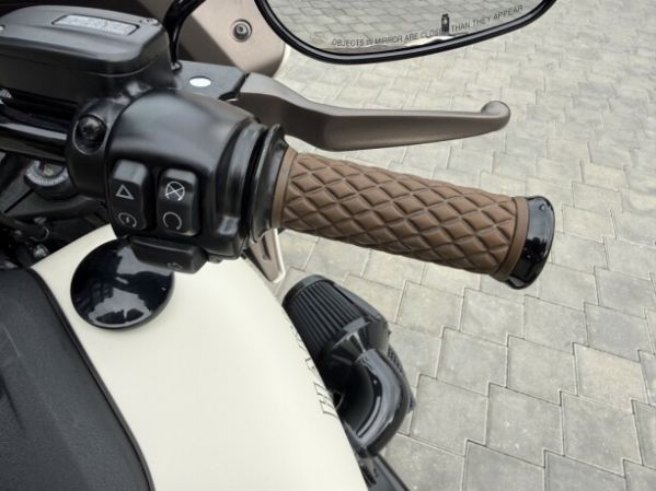 Harley-Davidson Softail FXLRST, 2023 г.