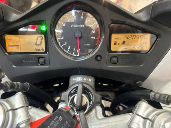 Honda VFR 800 VTEC, 2003 г.