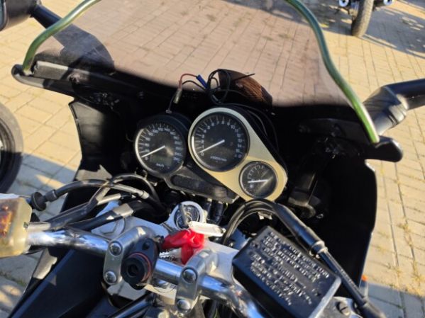 Yamaha FZS, 1999 г.