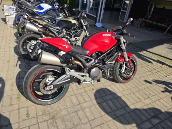 Ducati Monster, 2010 г.
