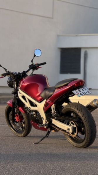 Suzuki SV, 2000 г.