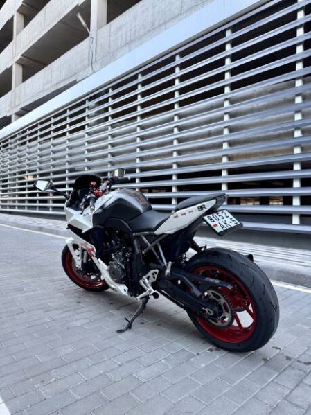 Suzuki GSX 8R, 2024 г.
