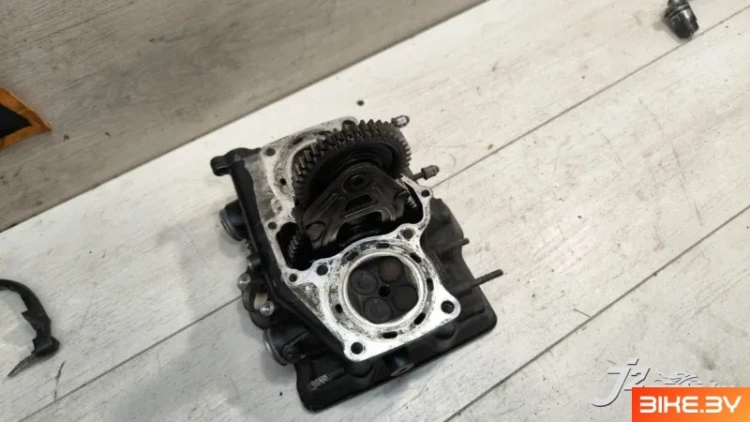 ГБЦ Honda VFR400R (1986-1987)