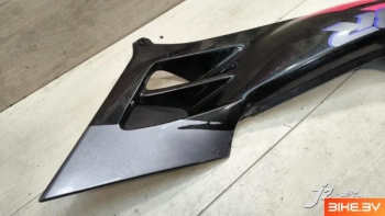 Элемент пластика задний боковой Honda CBR600F2