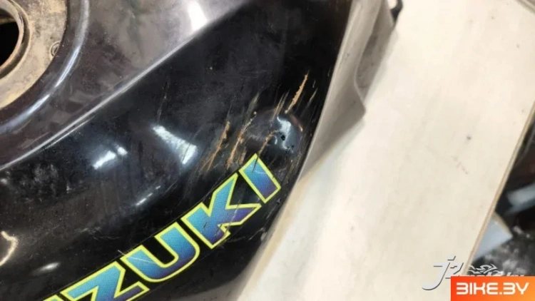 Бак топливный Suzuki GSX600F Katana (1988-1997)