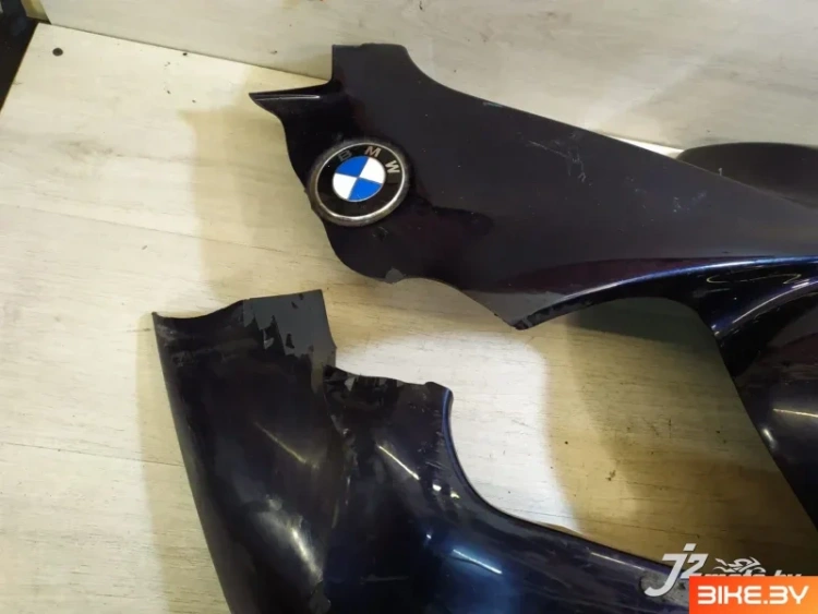 Элемент пластика боковой BMW K1200GT (2002-2004)