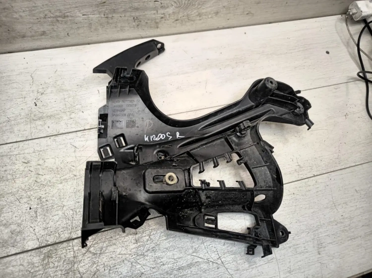 Кронштейн боковой BMW K1200S (2004-2008)