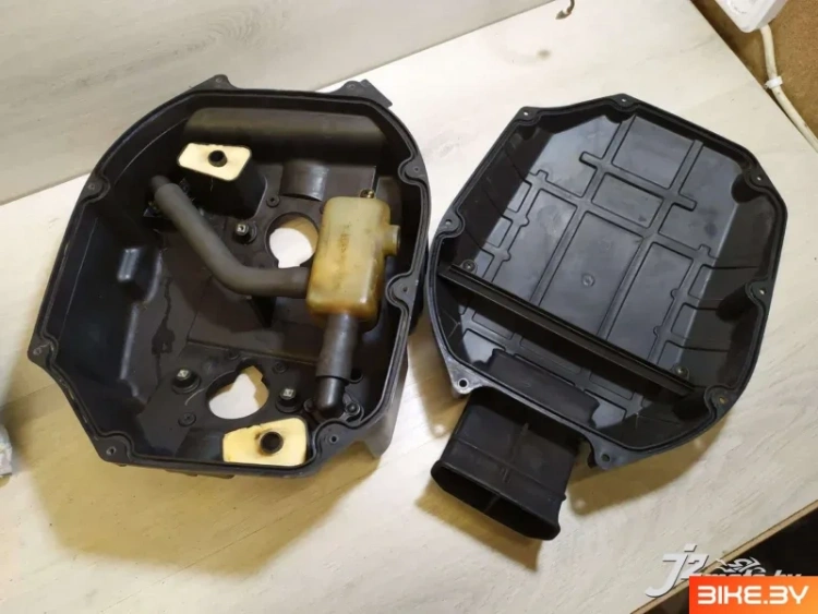 Корпус воздушного фильтра (AIRBOX) Honda XL1000 Varadero (1999-2002)