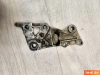 Кронштейн боковой подножки правый Suzuki TL1000S (1997-2001)