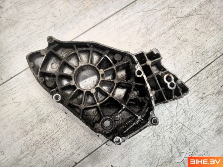 Крышка ведущей звезды Yamaha XJ600S Diversion (1992-1997)