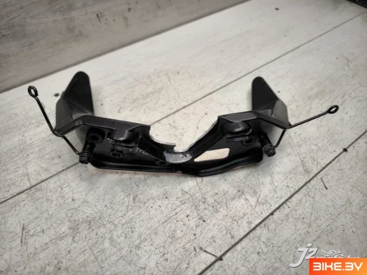 Паук (поврежденный) Honda CBR600F4i (2001-2006)