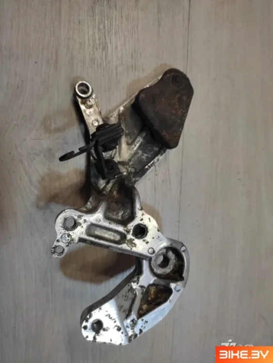 Кронштейн боковой подножки Yamaha YZF1000R Thunderace (1996-2001)